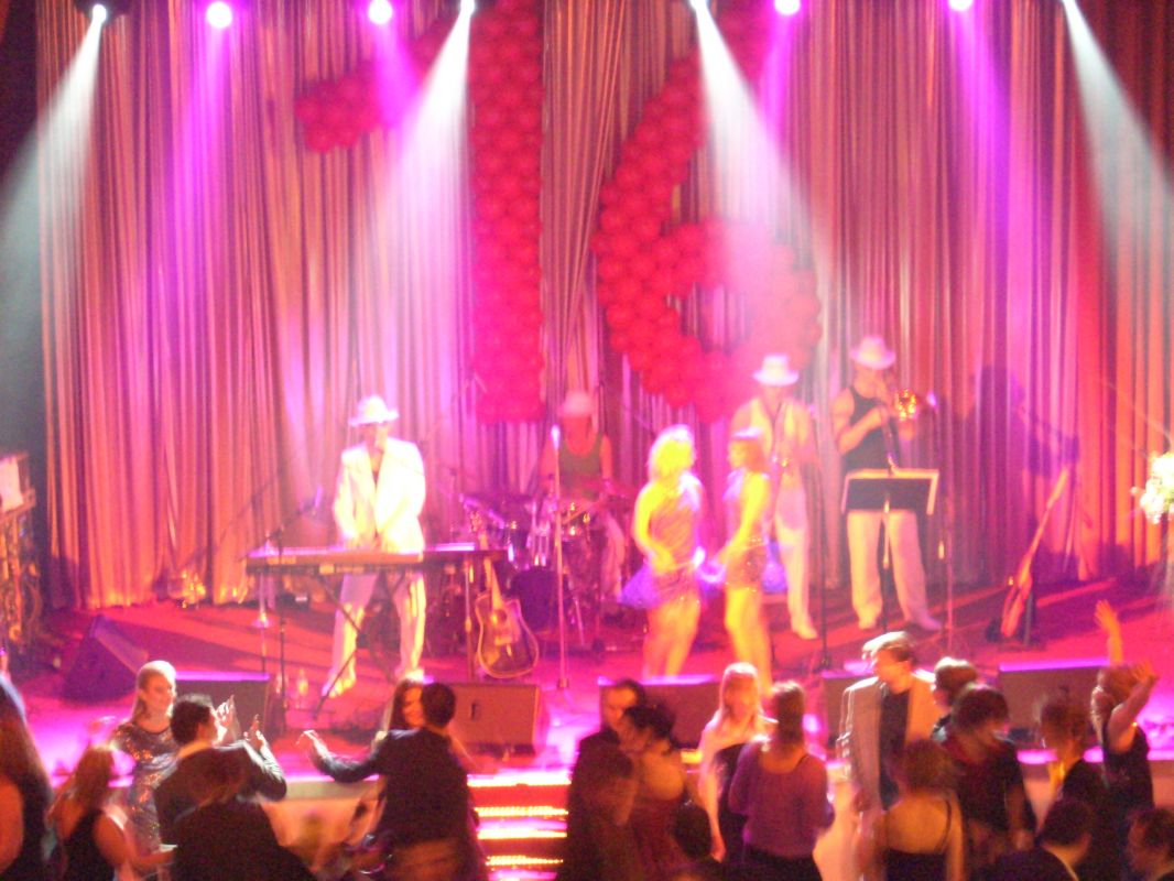 TV Nova - Latin show